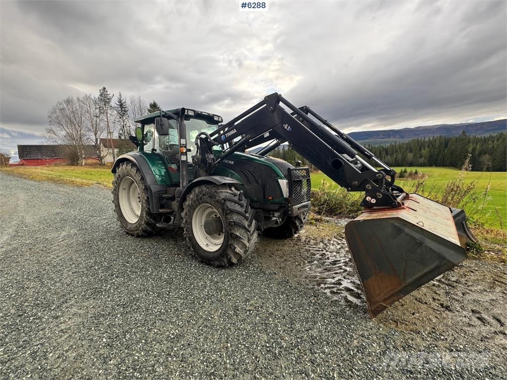 Valtra T203 Traktoren