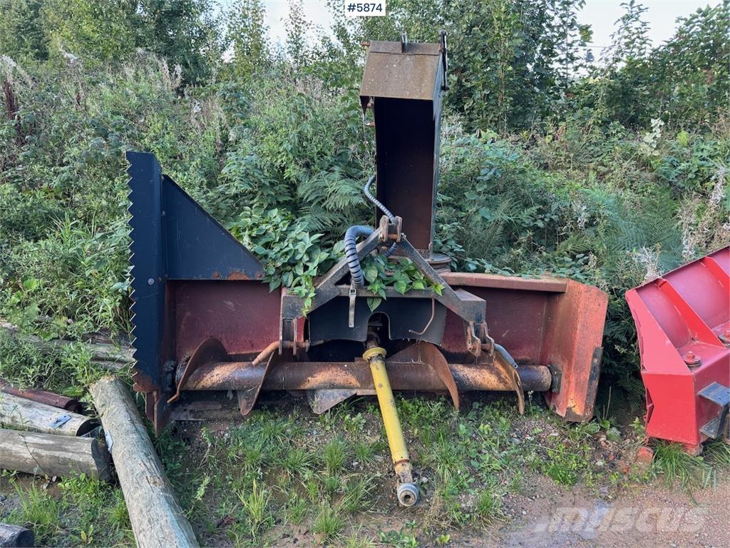  Westbjörn 2450 Schneeschilde und -pflüge