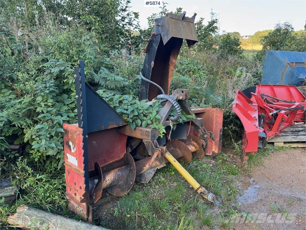  Westbjörn 2450 Schneeschilde und -pflüge