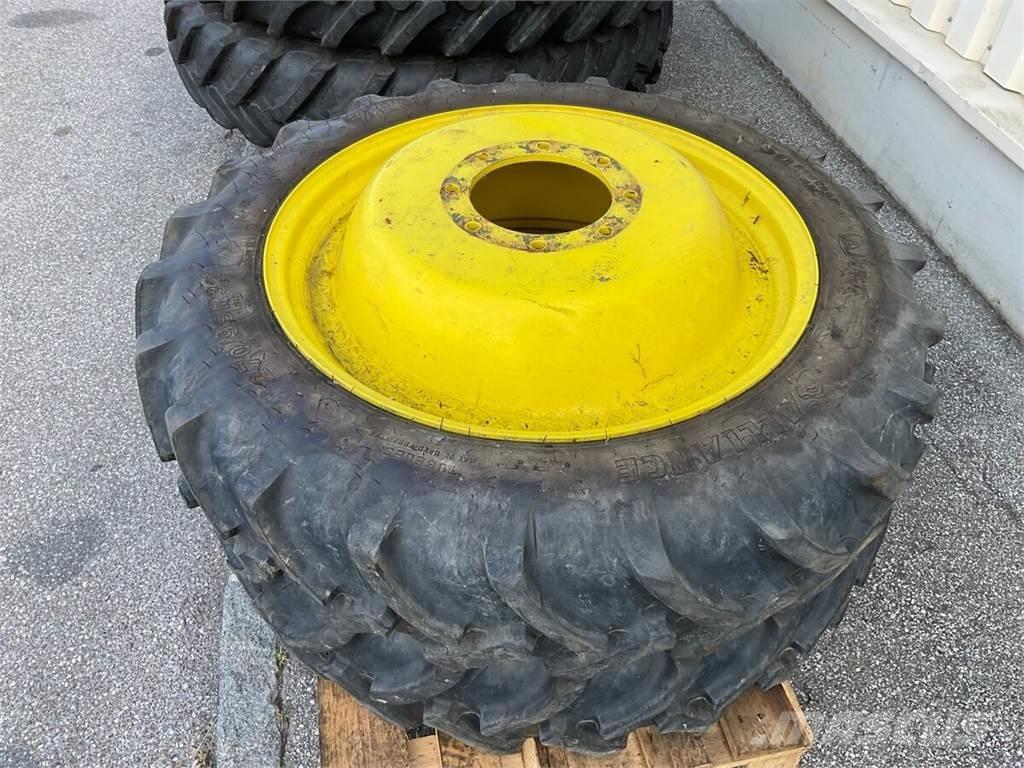  270/95R32 - 340/85R46 Reifen
