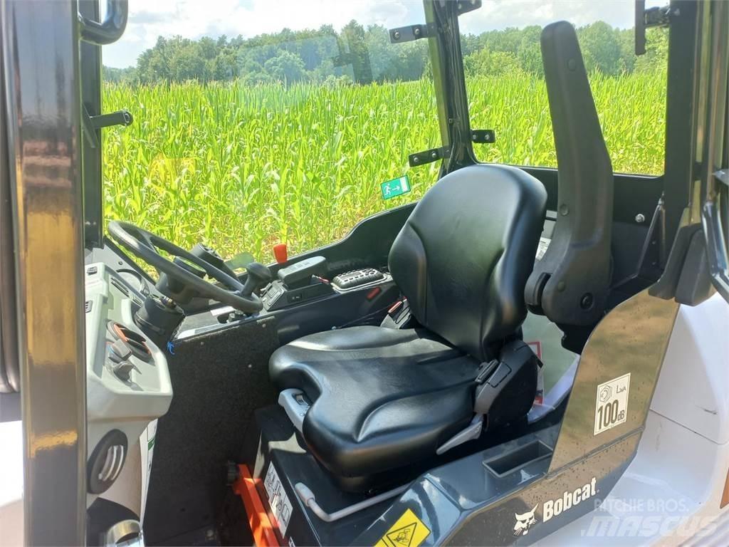 Bobcat L 28 E Sonstige Baumaschinen