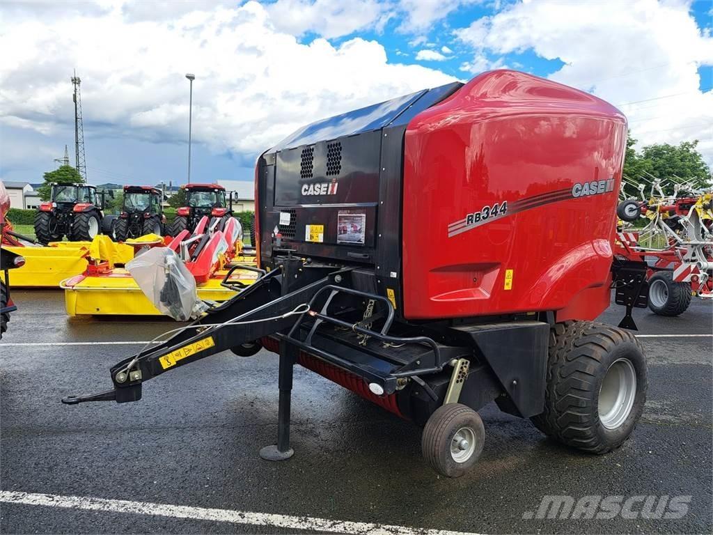 Case IH RB 344 Rundballenpressen