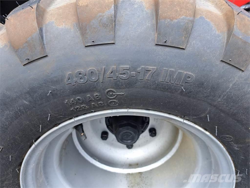 Case IH RB 344 Rundballenpressen