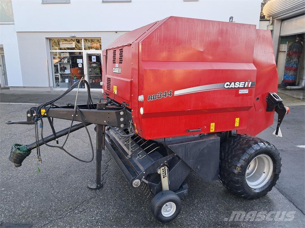 Case IH RB 344 Rundballenpressen