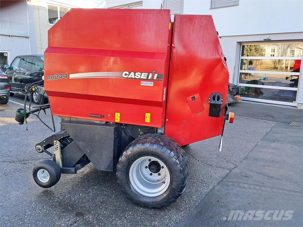 Case IH RB 344 Rundballenpressen