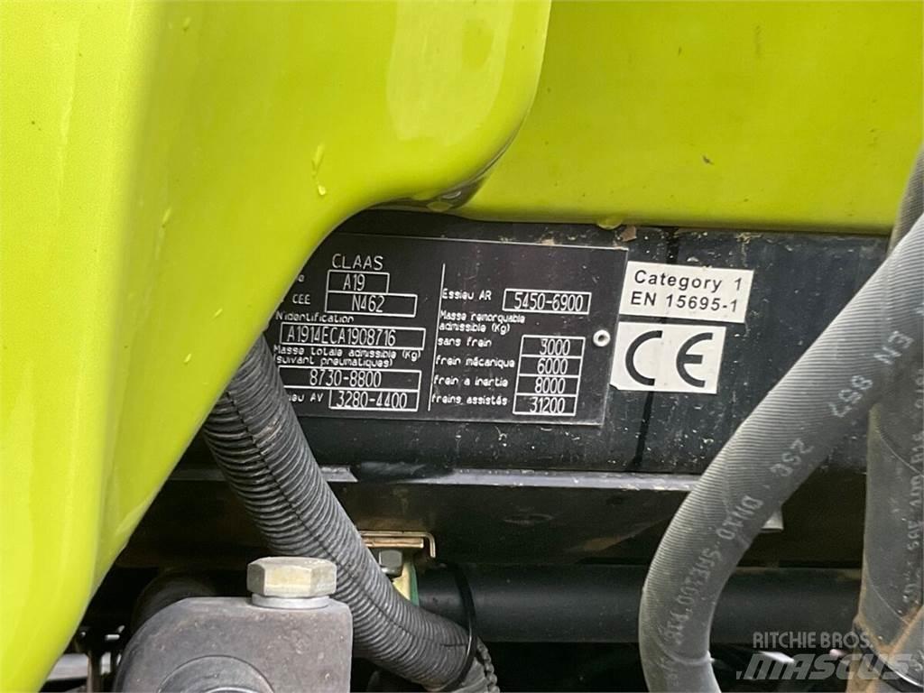 CLAAS Arion 620 Traktoren