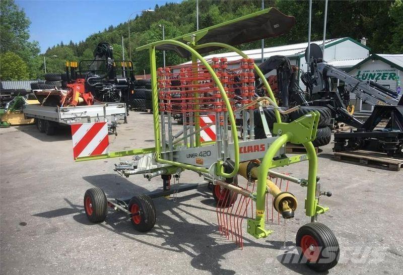 CLAAS Liner 420 Schwader