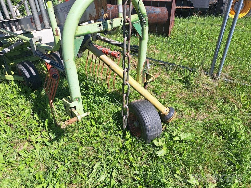 CLAAS Liner 430 Schwader