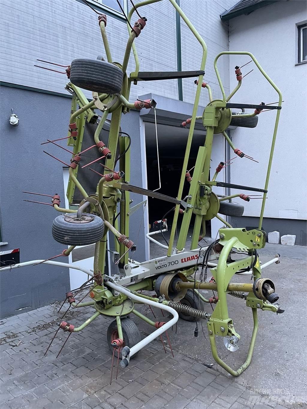 CLAAS VOLTO 700 Kreiselheuer/-wender
