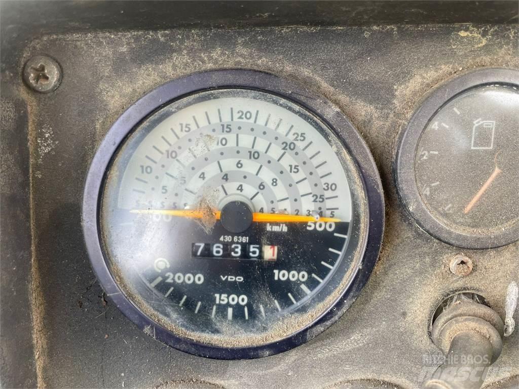 Deutz-Fahr DX 110 Traktoren