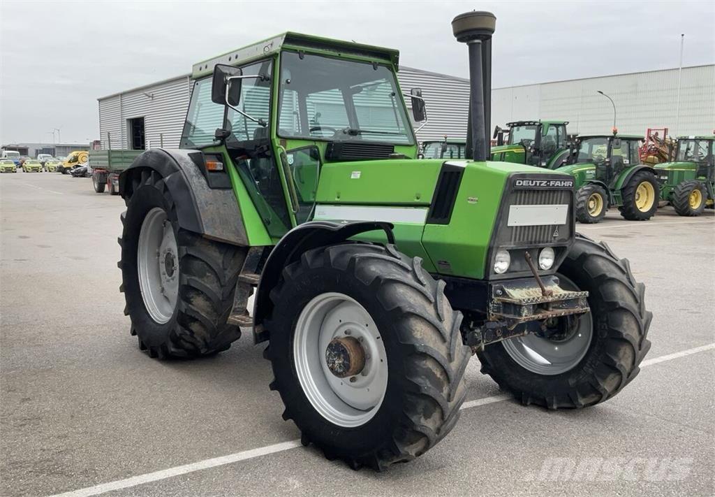 Deutz-Fahr DX 6.30 Traktoren