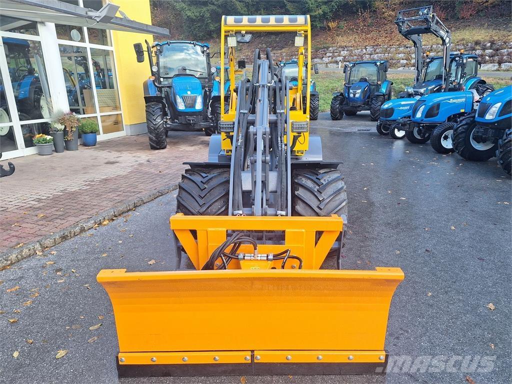 Eurotrac W12 F Hoflader