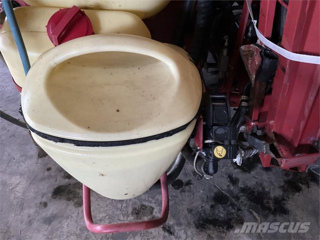 Hardi Master 1200 Anhängespritzen