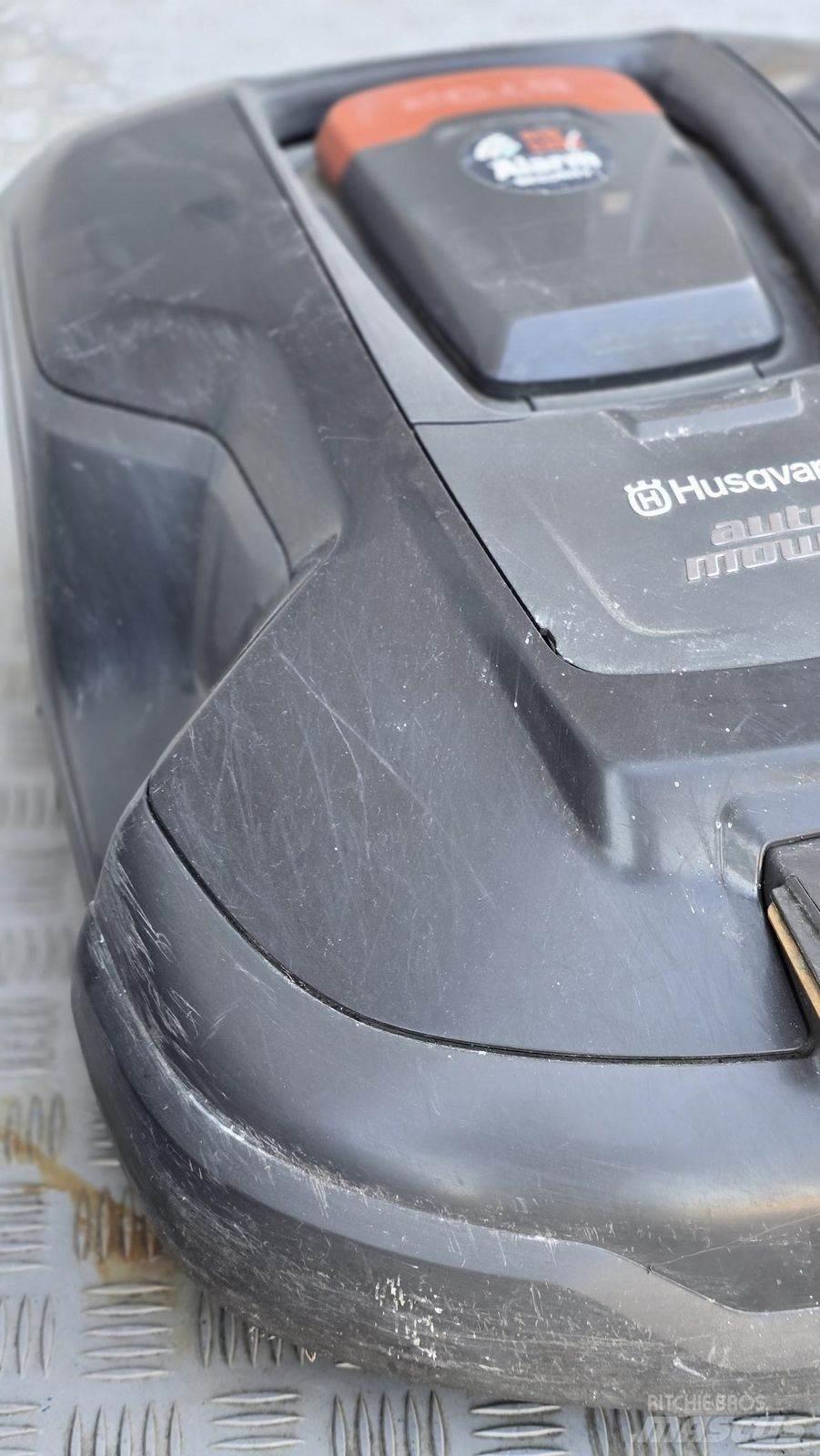 Husqvarna AM310 Sonstige Kommunalmaschinen