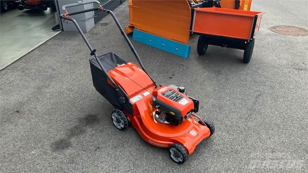 Husqvarna LC 247S Reitermäher