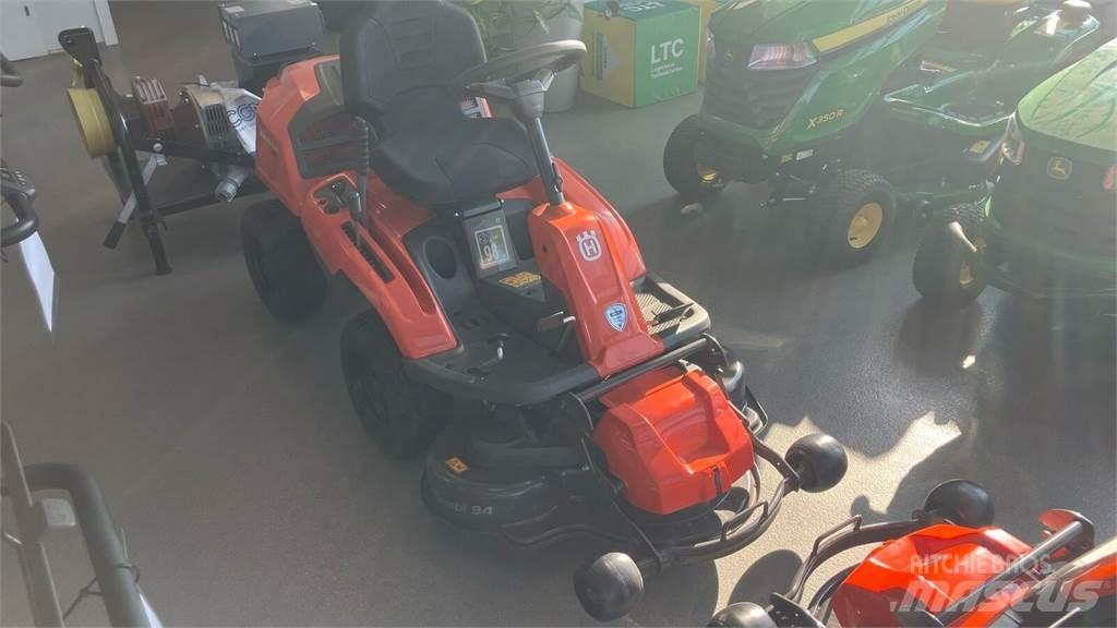 Husqvarna R 214TC Sonstige Kommunalmaschinen