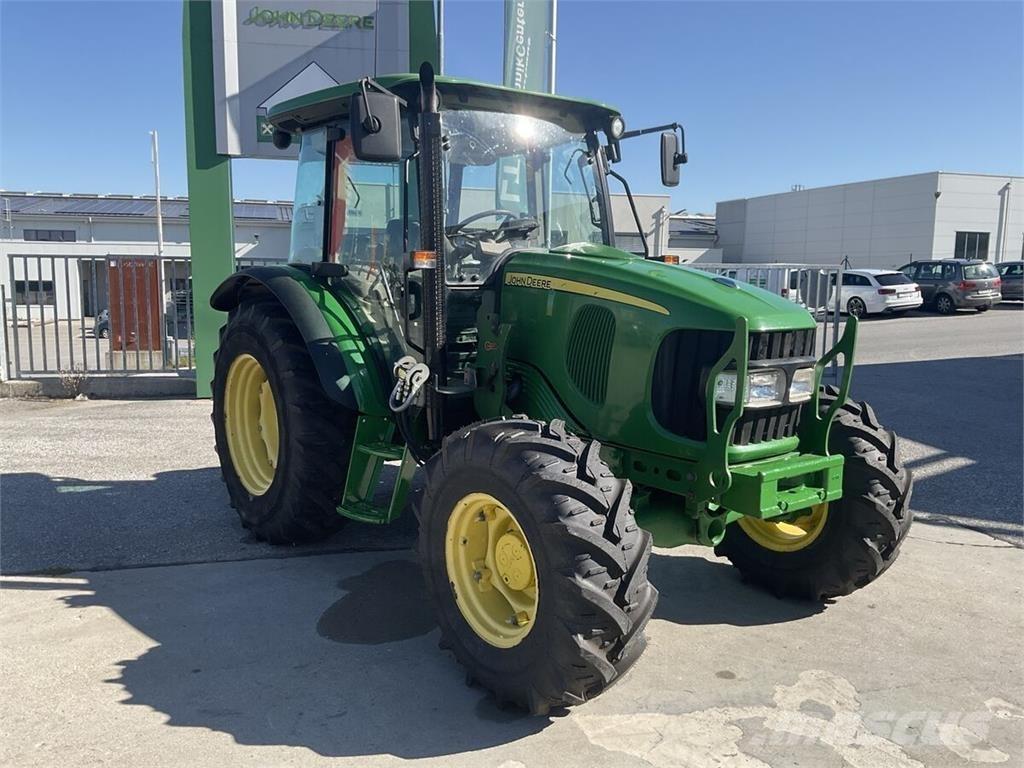 John Deere 5080R Traktoren