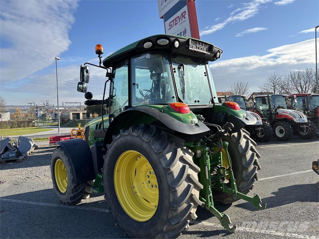 John Deere 5090R Traktoren