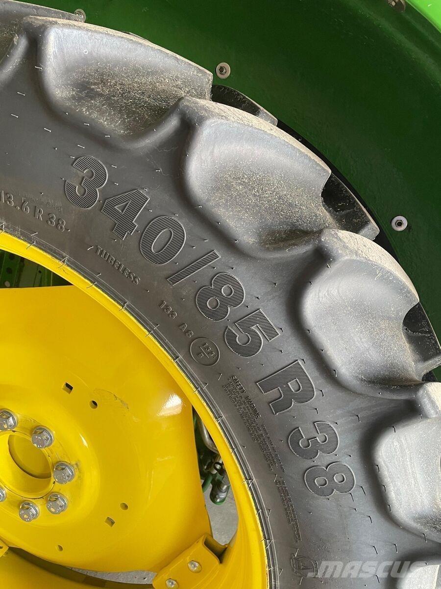 John Deere 5100M Traktoren