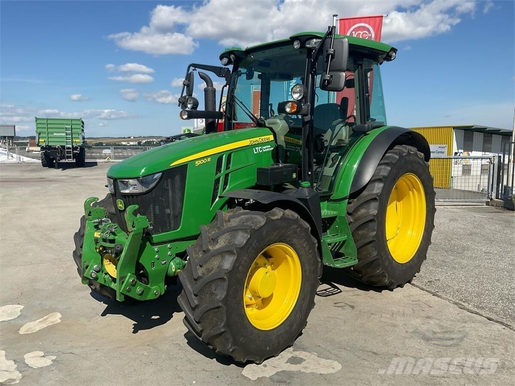 John Deere 5100R Traktoren