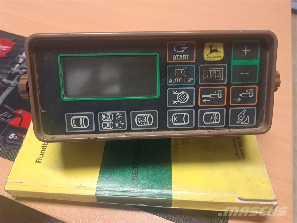 John Deere 570 Rundballenpressen