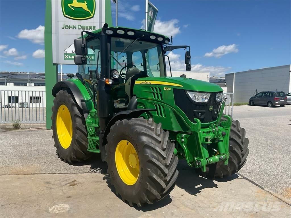John Deere 6110R Traktoren