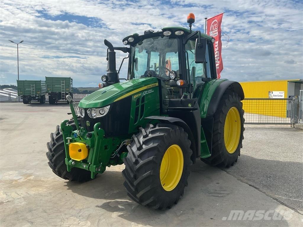 John Deere 6120M Traktoren