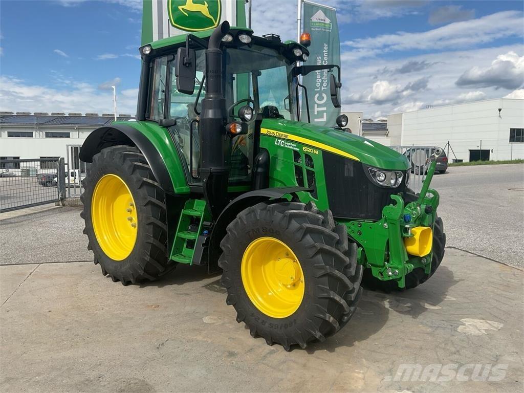John Deere 6120M Traktoren