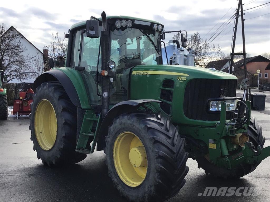 John Deere 6830 Traktoren