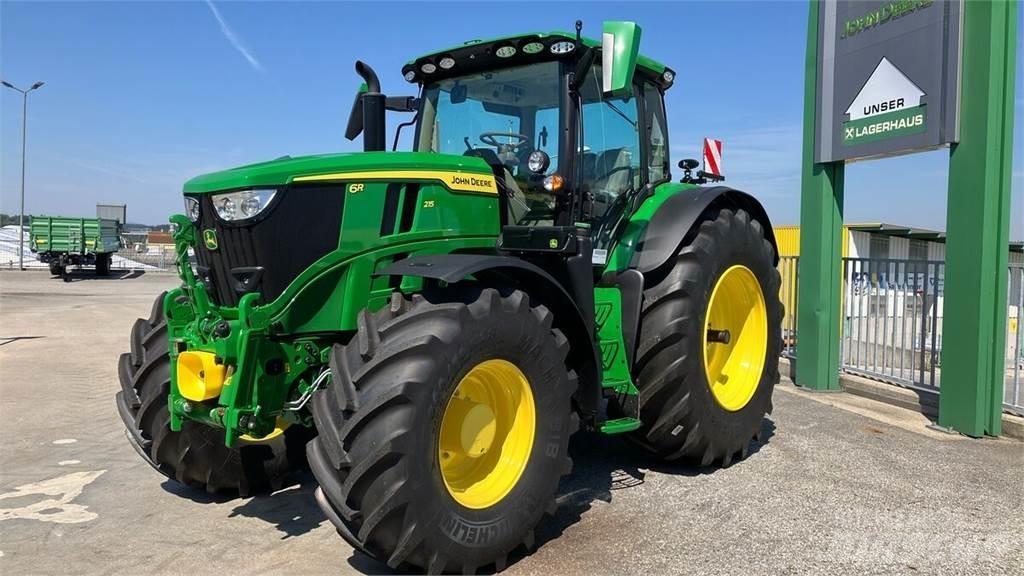 John Deere 6R 215 Traktoren
