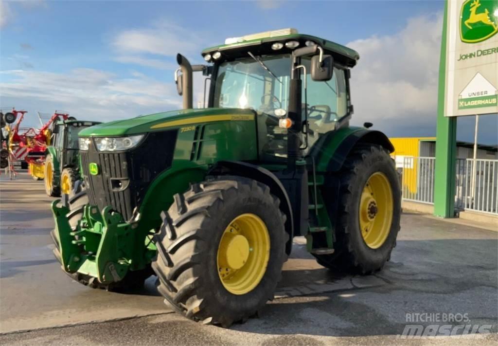 John Deere 7230R Traktoren