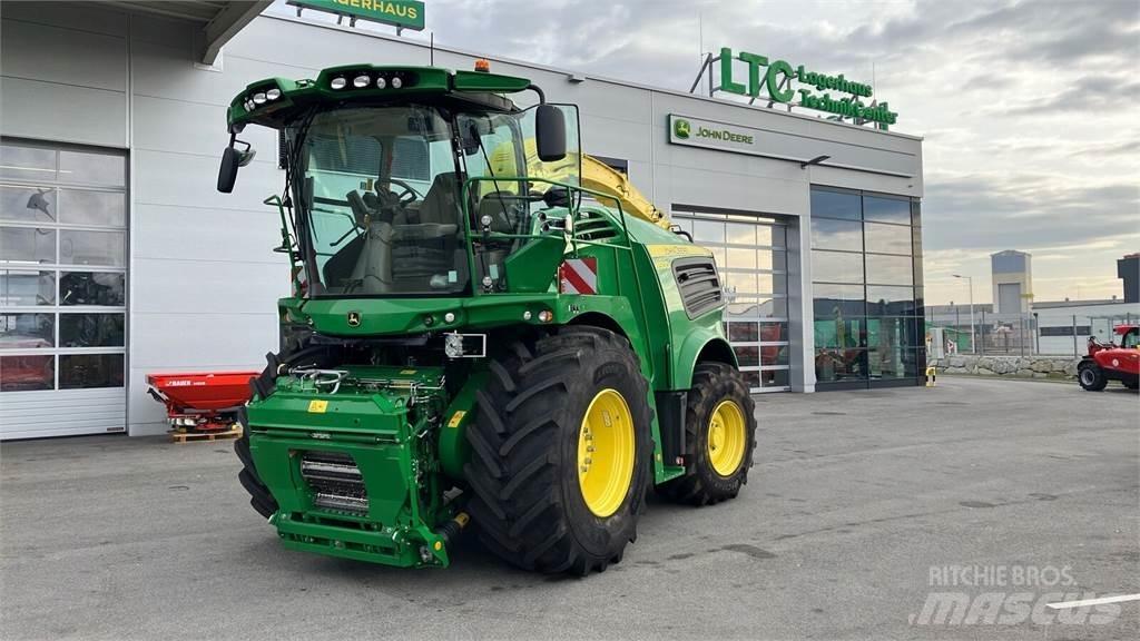 John Deere 8500i Feldhäcksler