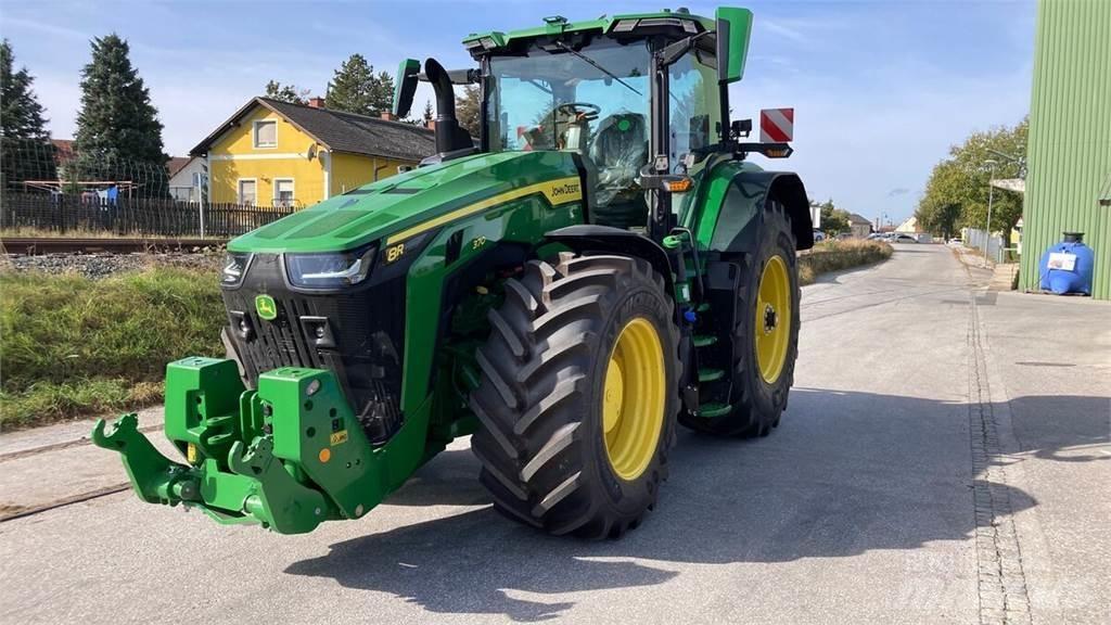 John Deere 8R370 Traktoren