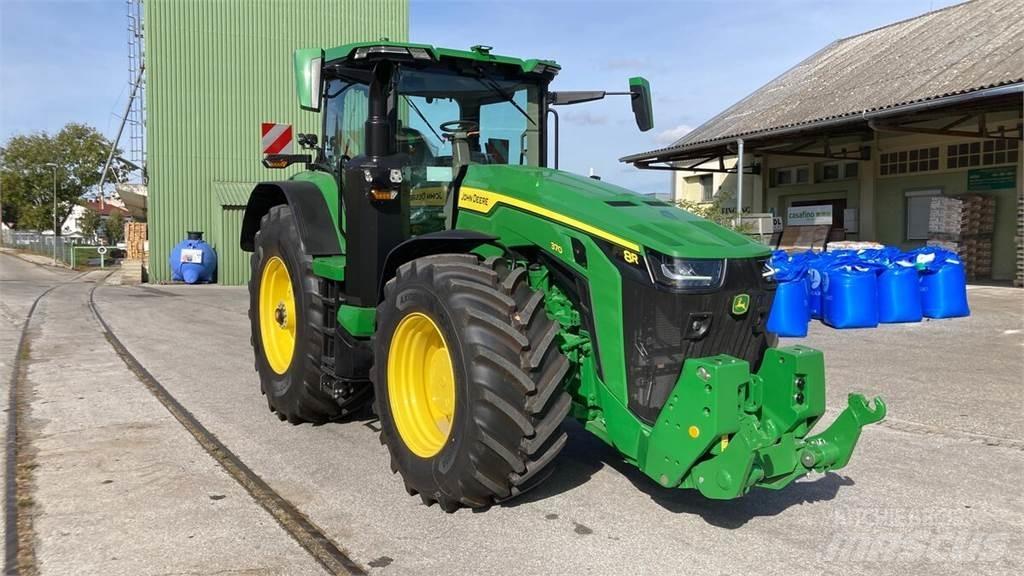 John Deere 8R370 Traktoren