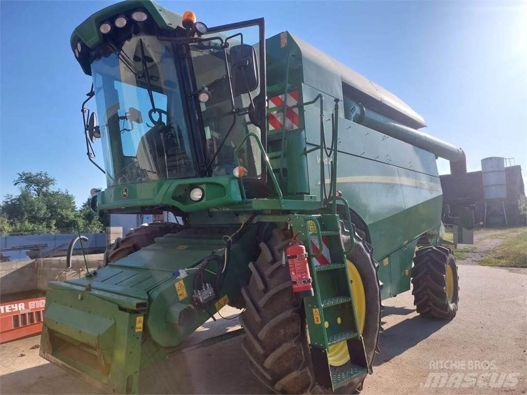 John Deere W440 Mähdrescher