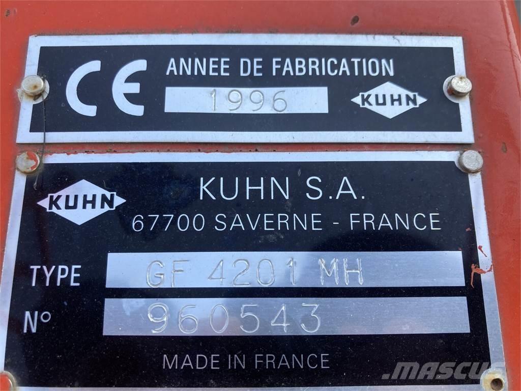 Kuhn GF 4201 HM Kreiselheuer/-wender