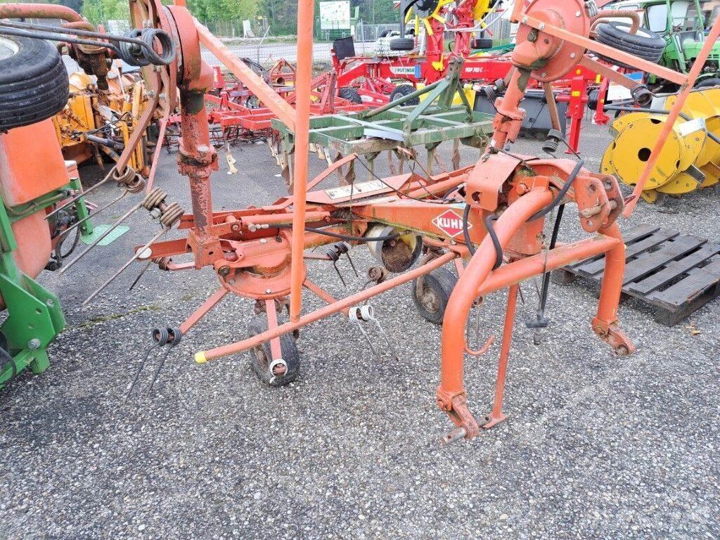 Kuhn GF 4201 MH Kreiselheuer/-wender