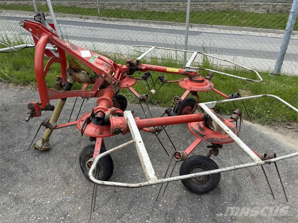 Kuhn GF 440 P Kreiselheuer/-wender