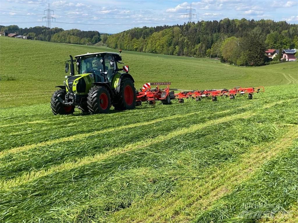 Kuhn GF13003 T Kreiselheuer/-wender