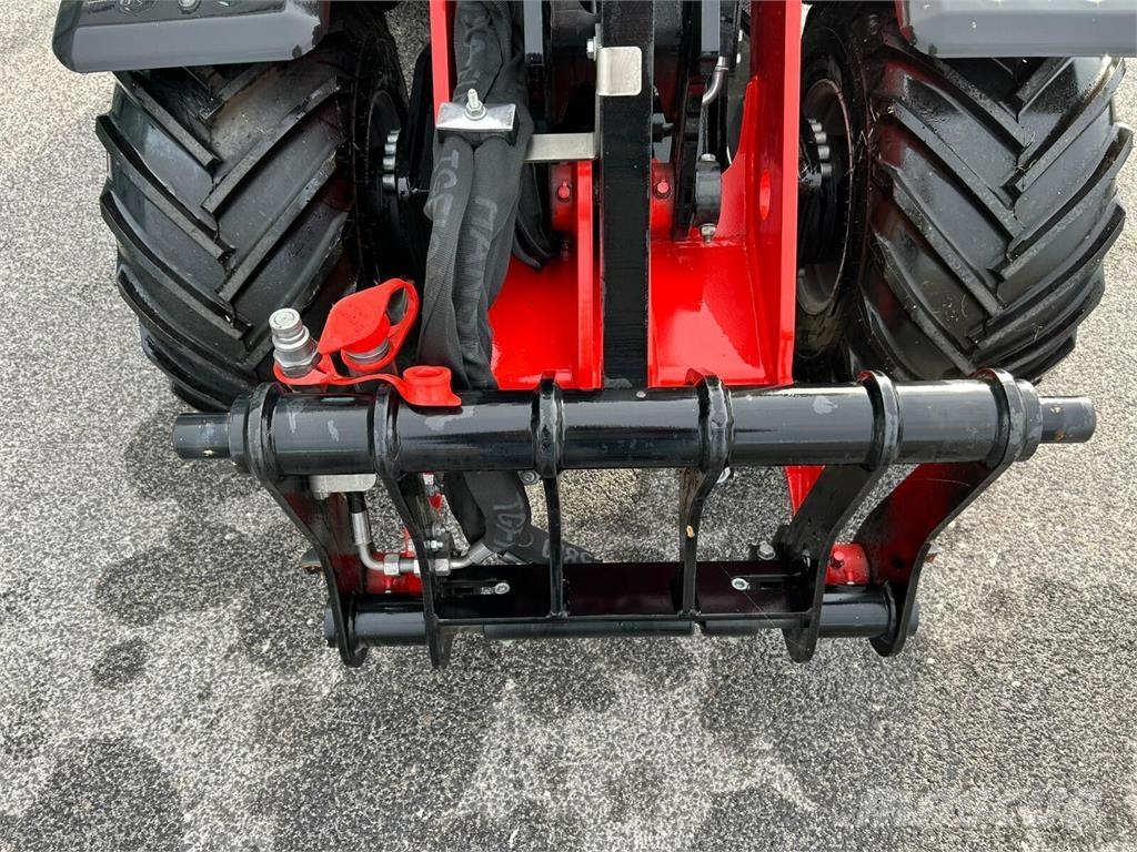 Manitou MLA2-25 Hoflader