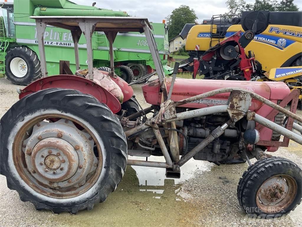 Massey Ferguson 65 Traktoren