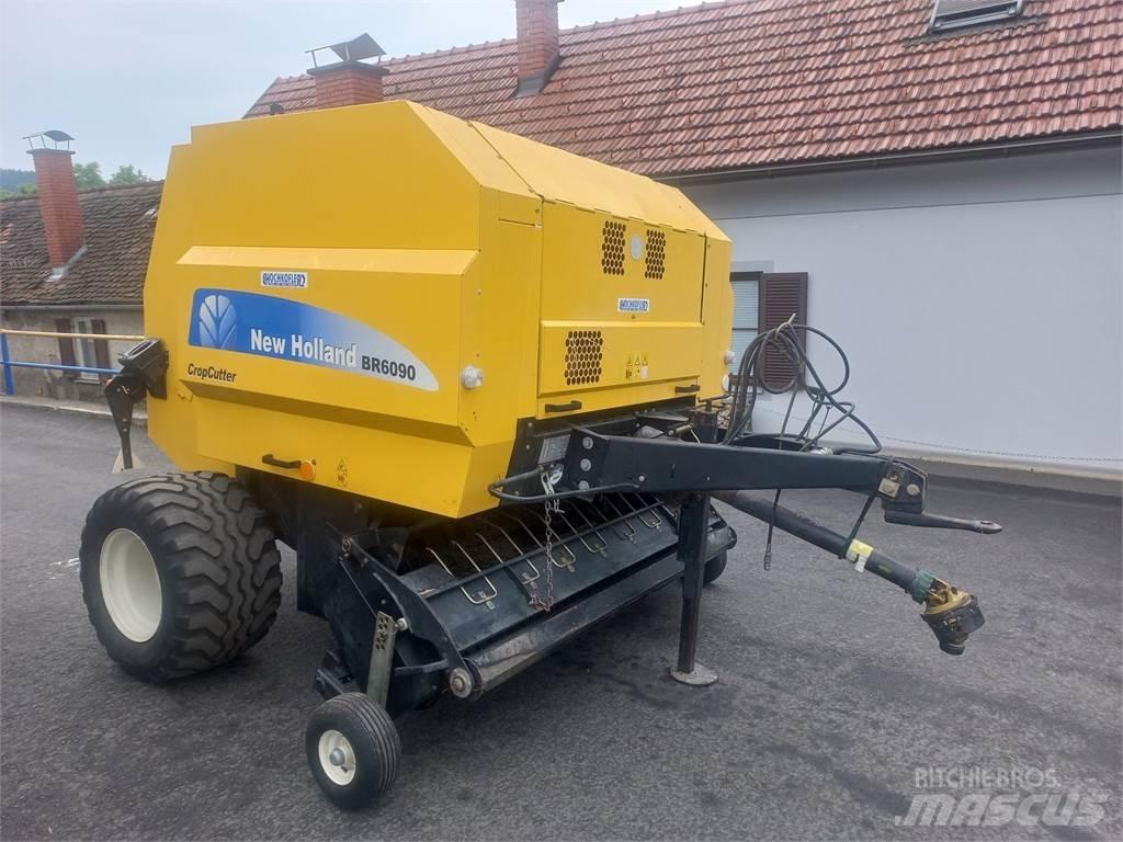 New Holland BR 6090 Rundballenpressen