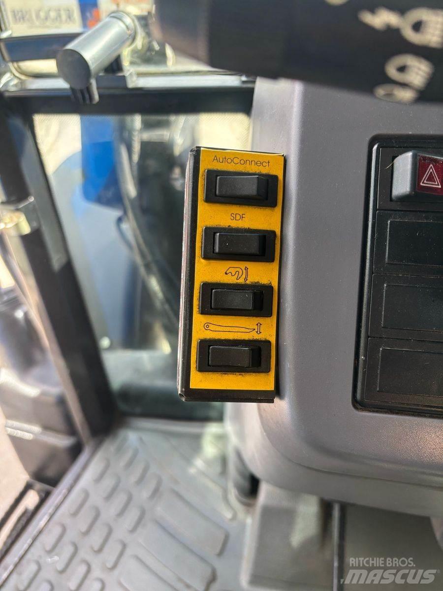 New Holland TL 70 Traktoren