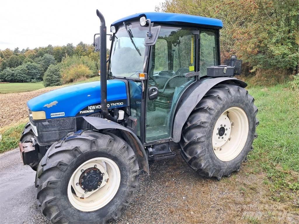 New Holland TN-D 70 Traktoren
