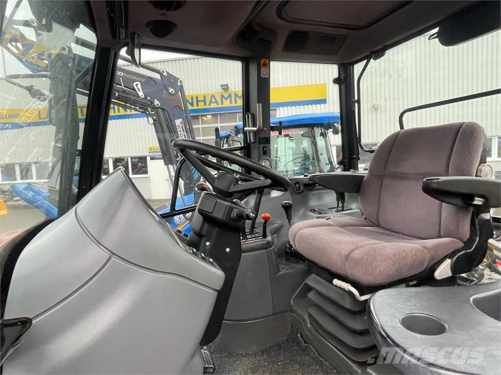 New Holland TS110 Traktoren