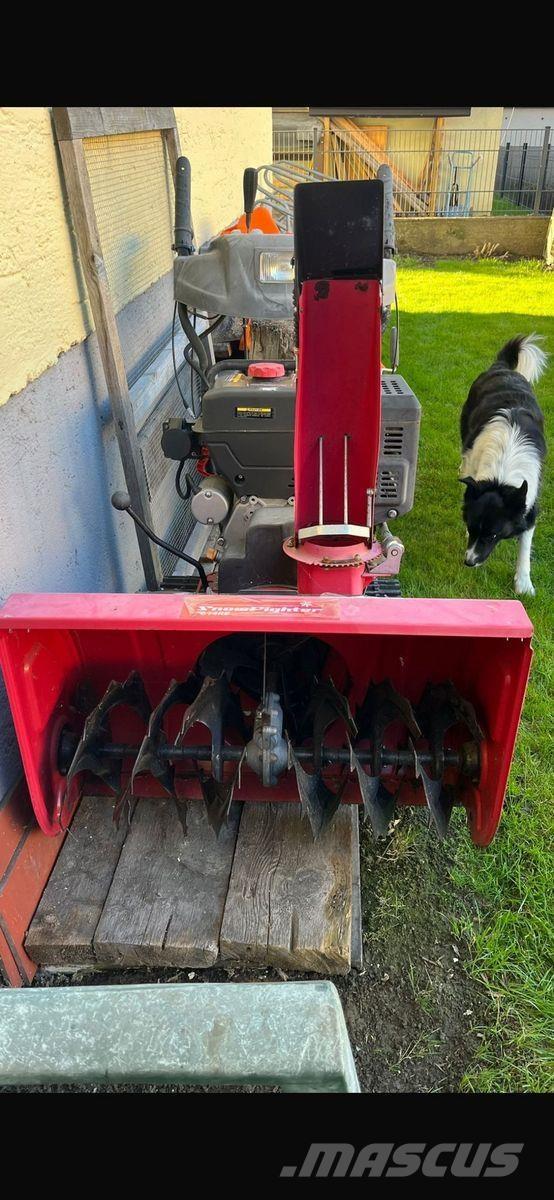  Snow Fighter Sonstige Kommunalmaschinen