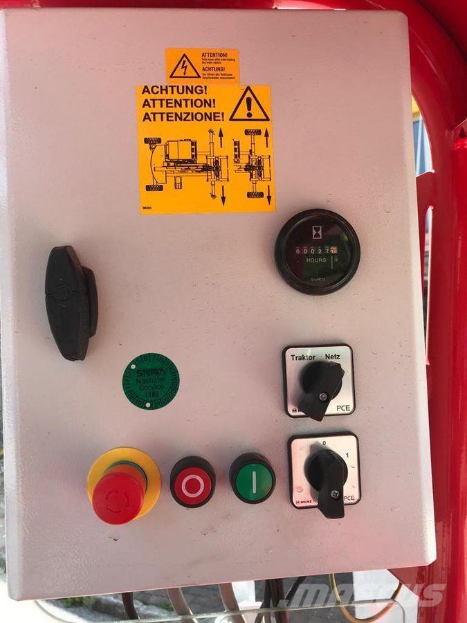 Stepa Mobilkran M40 Förderbänder