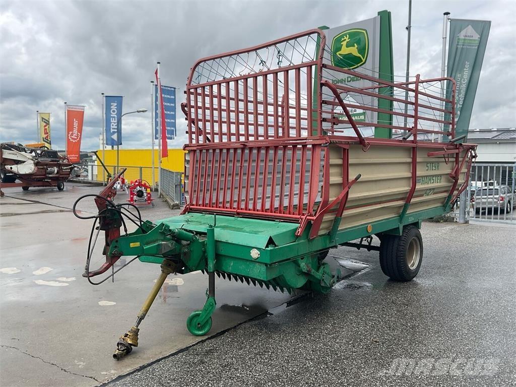 Steyr Hamster 422 Ladewagen