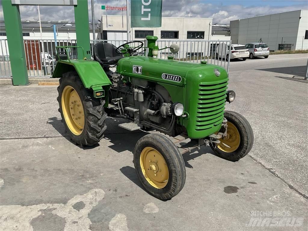 Steyr N180a Traktoren