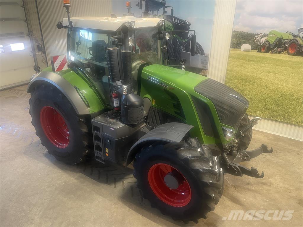 Fendt 828 Traktoren
